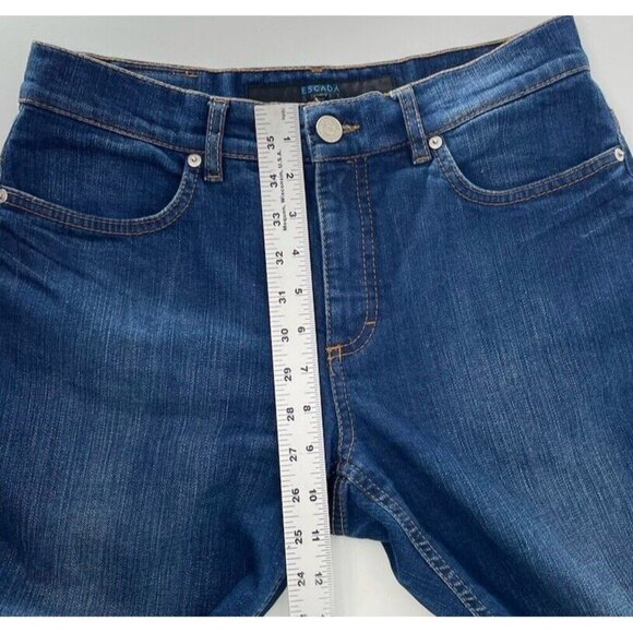 Escada Sport Women’s Denim Cropped Button Accent Jeans Size 38 Made In Italy - Picture 9 of 10